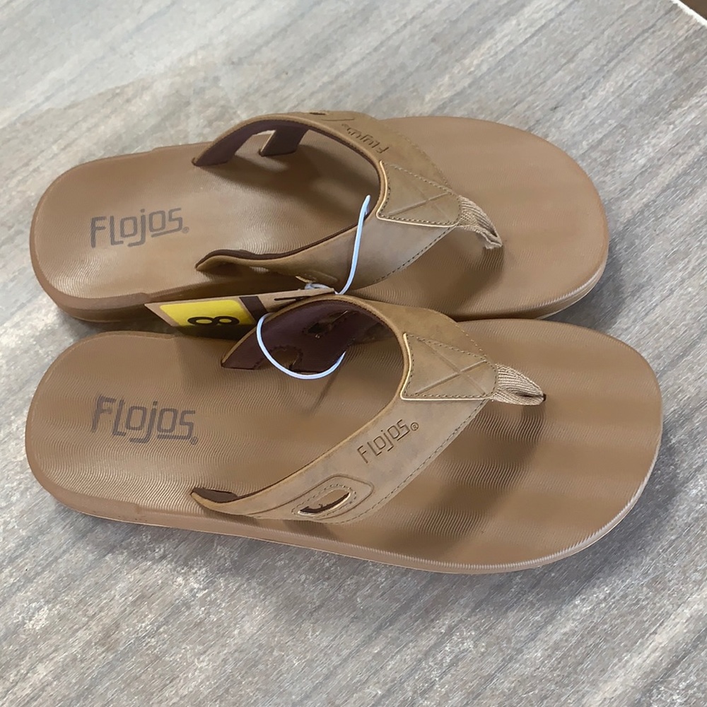 NWT 2021 Men’s comfort Flojos Flip flop Tan #1482126